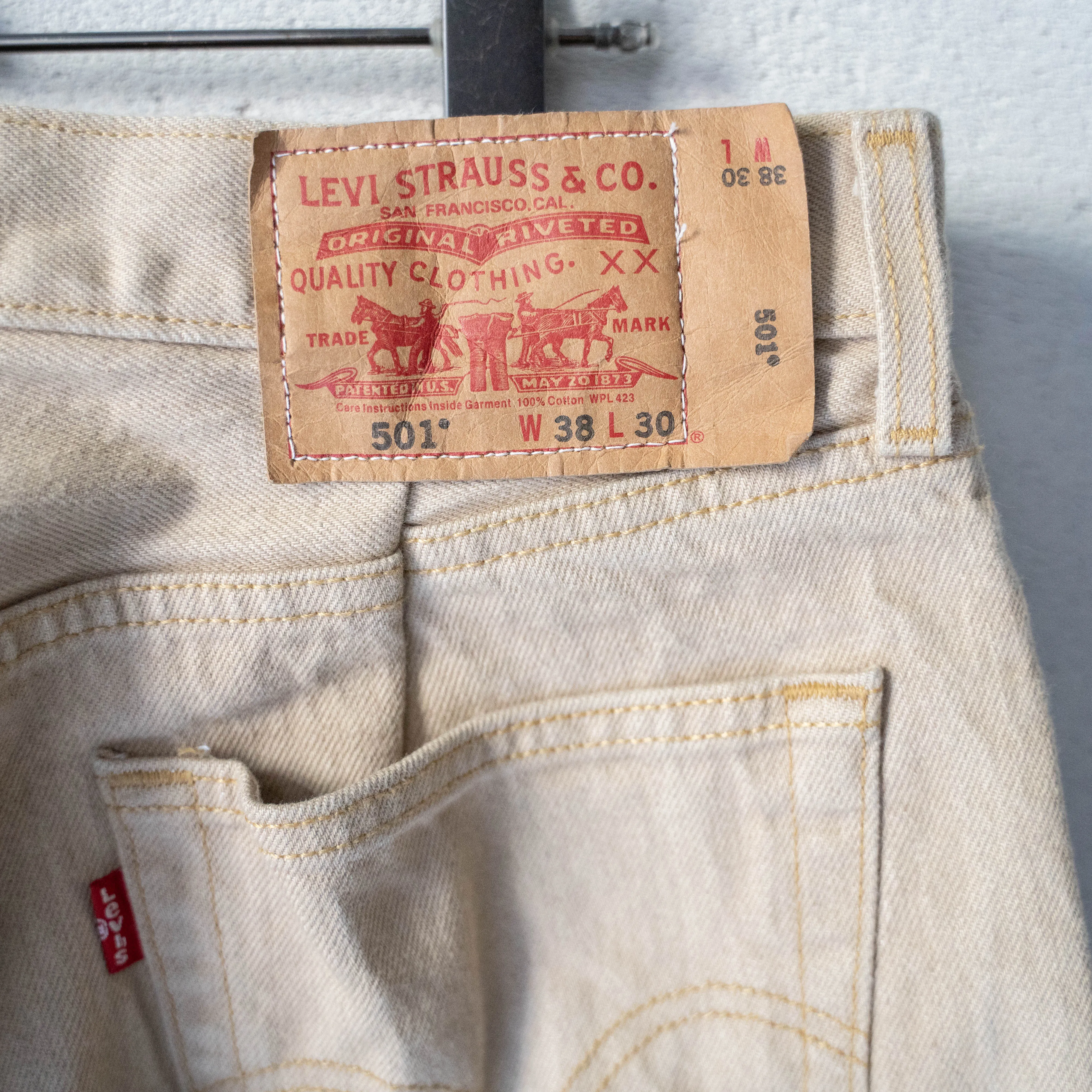 2000s Levi's 501 beige color denim pants -waist remake-