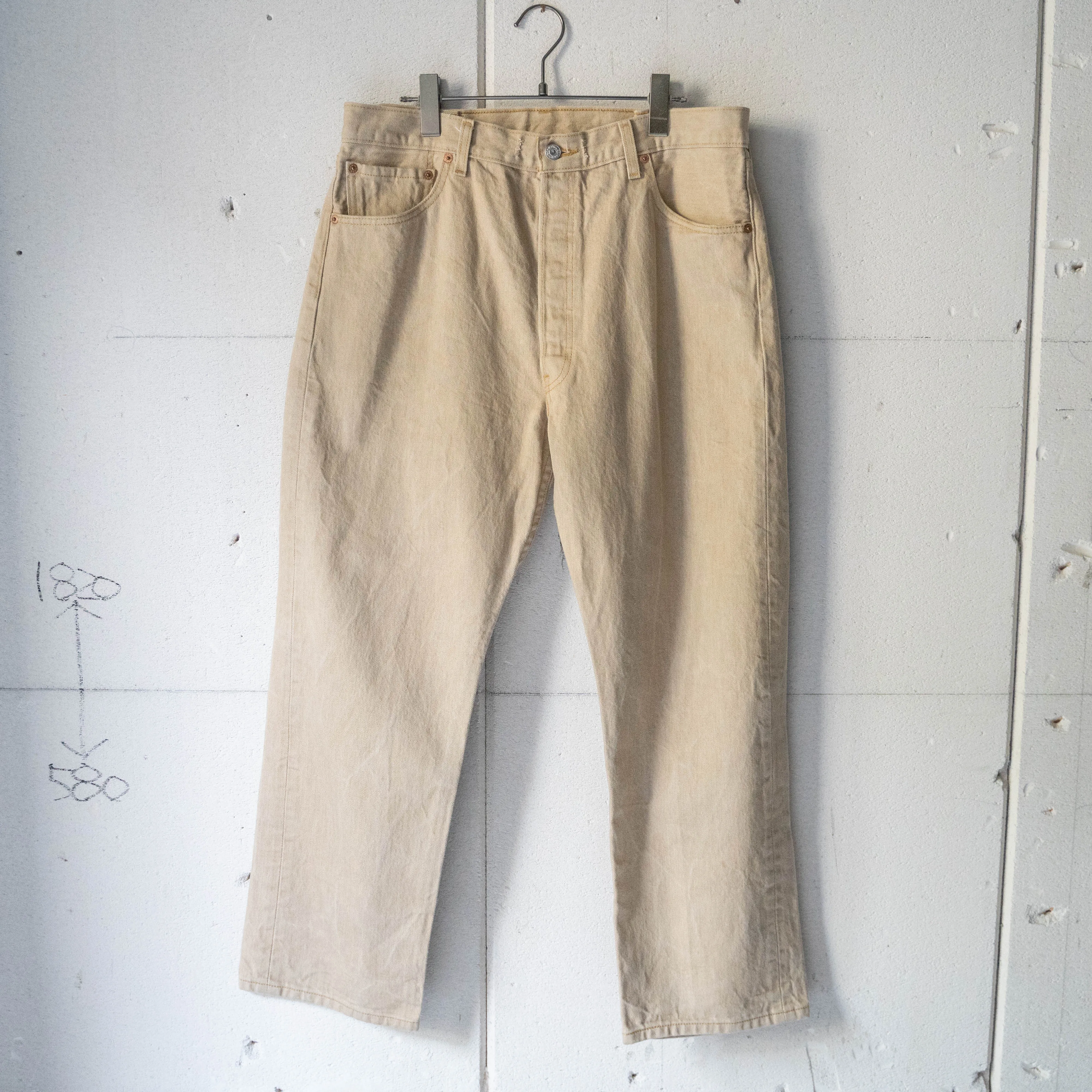 2000s Levi's 501 beige color denim pants -waist remake-