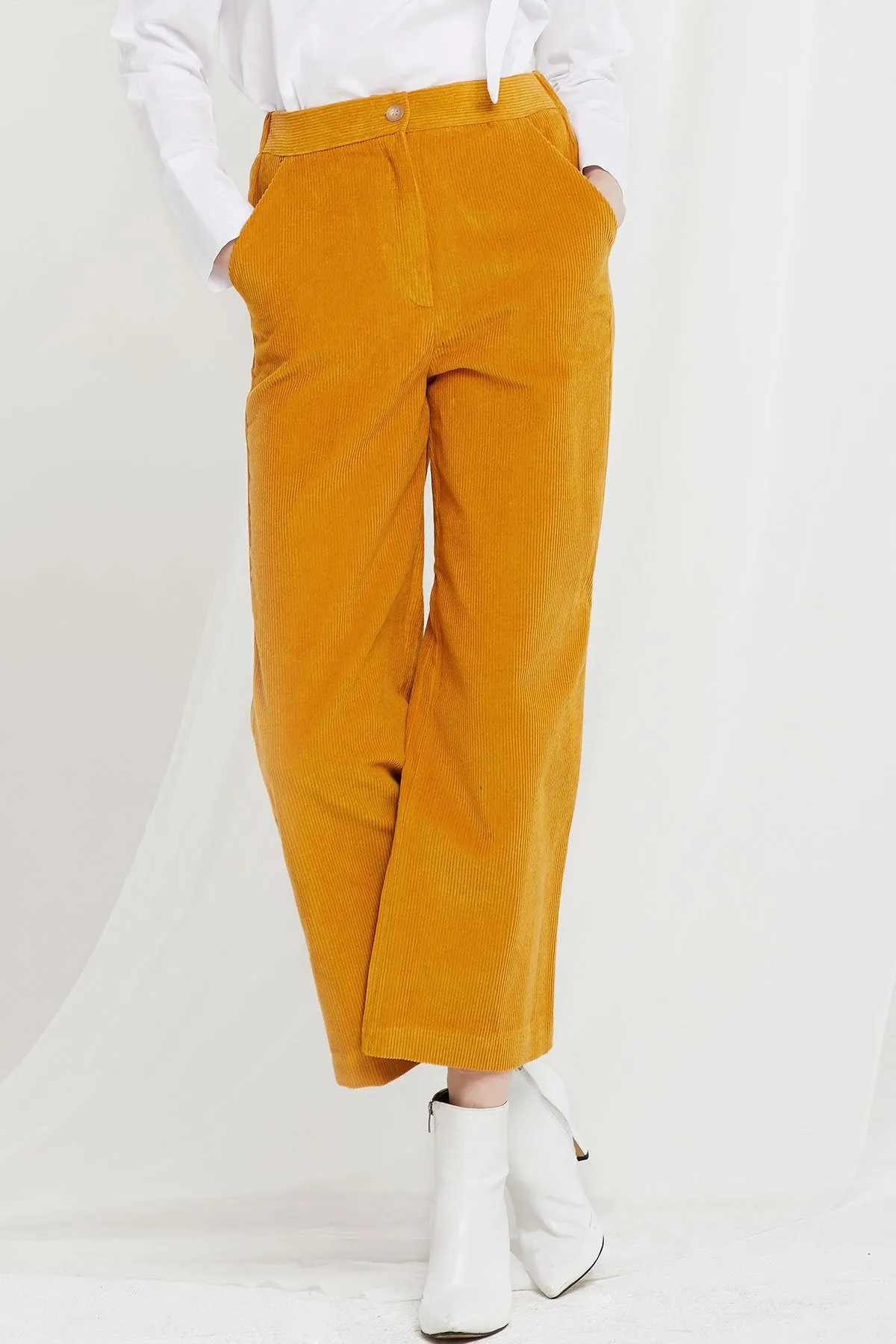 Ada Corduroy Pants