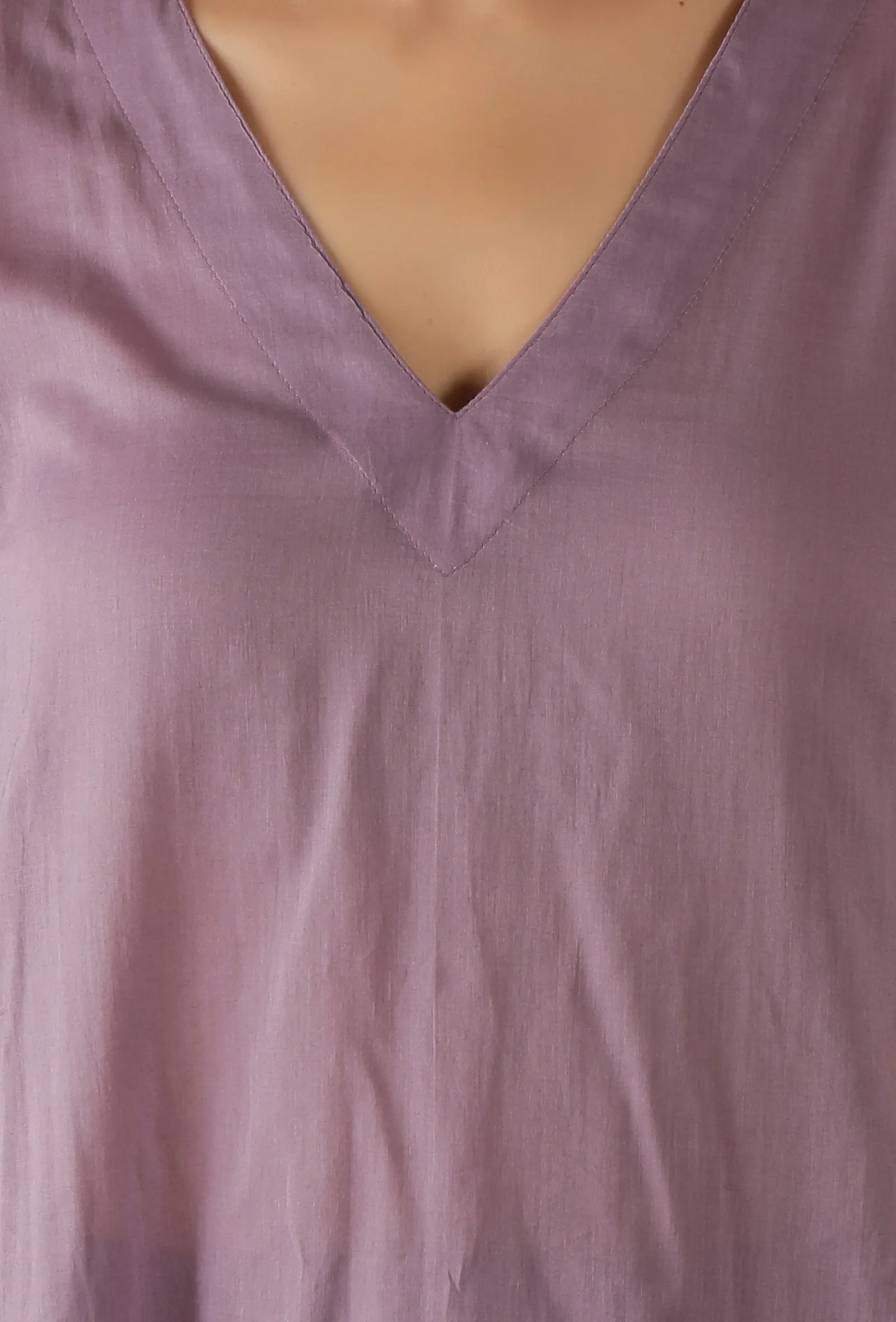 Mulmul Cotton Lilac V Neck Kurta