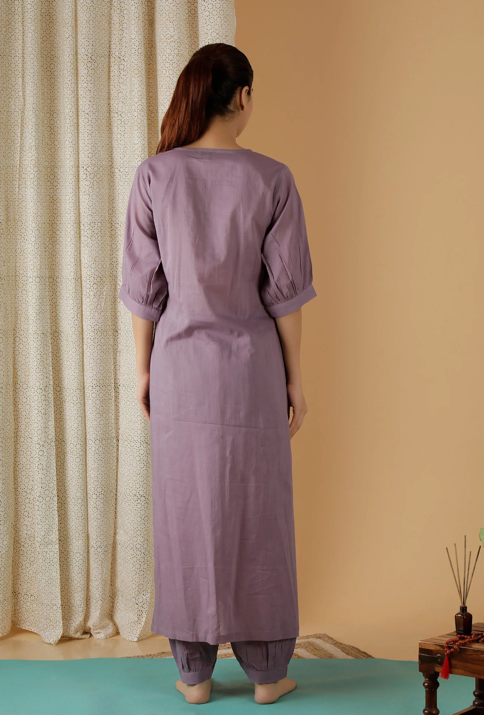 Mulmul Cotton Lilac V Neck Kurta